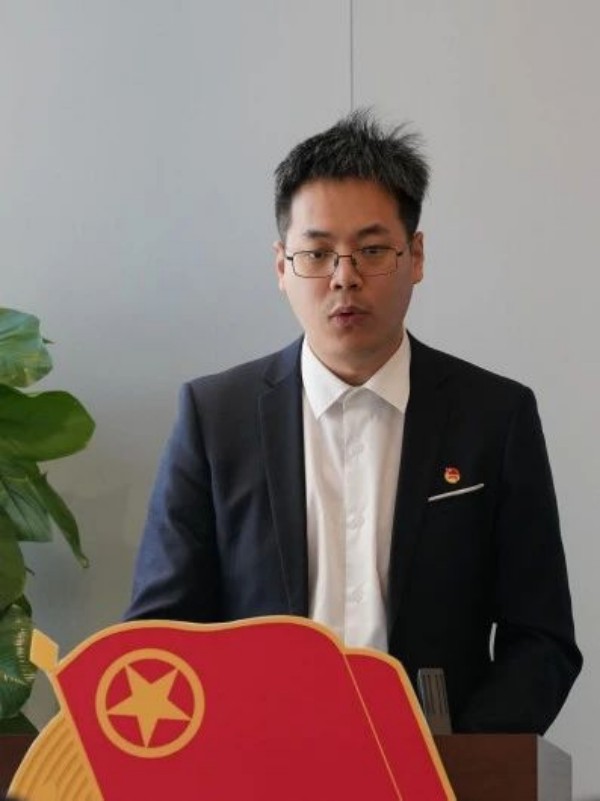 图4.jpg