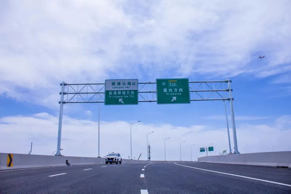 图1.png