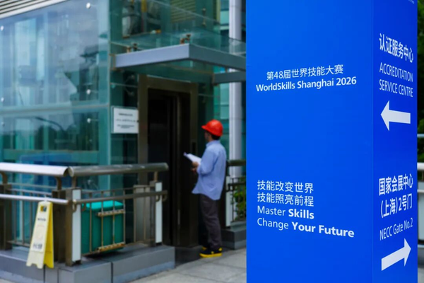 图1.png