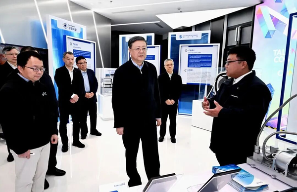 进一步深化改革，强化全方位赋能、体系化推进！市委书记陈吉宁专题调研未来产业培育发展