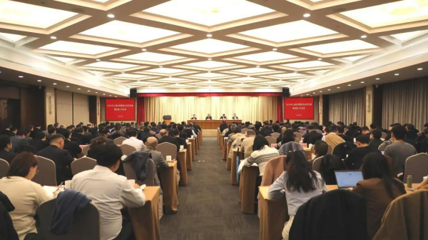 图1.png
