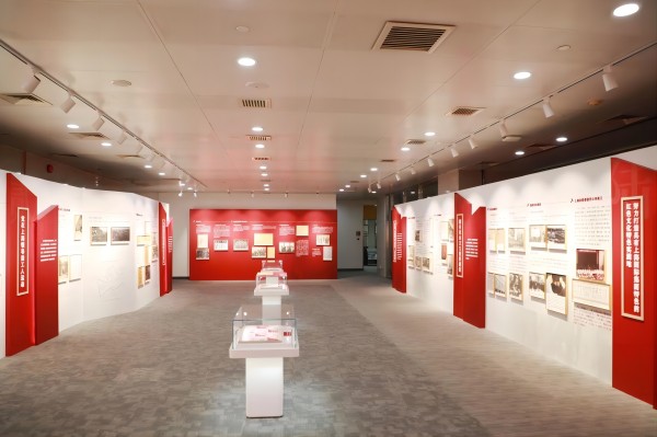 图四.jpg 图四.jpg