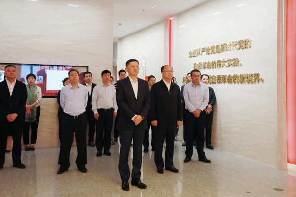 图1.png