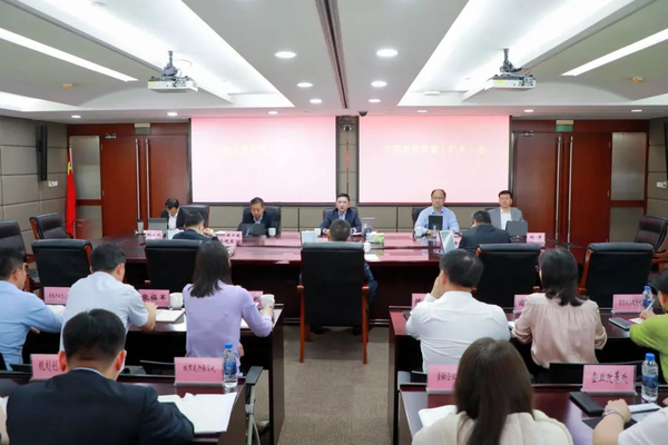 图1.png