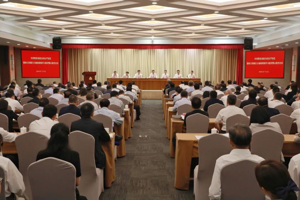 图1.png